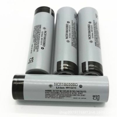 батарея 18650 иона 3.2V 3200mah Li, клетка проблескового света 18650 цилиндрическая