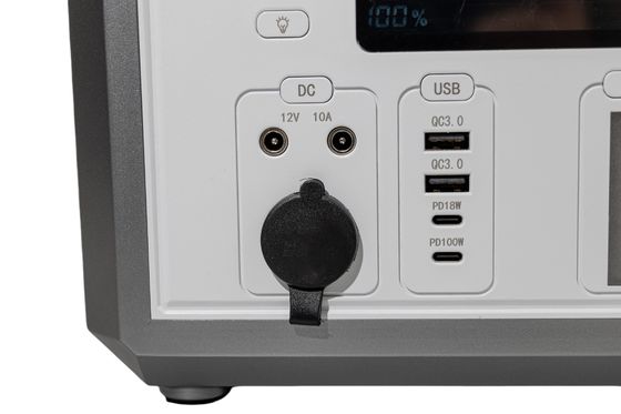 Высокая плотность энергии DC12V 300W USB портативный банковский зарядный устройство для автомобилей / солнечные панели зарядные устройства MSDS одобрен для домашнего резервного копирования